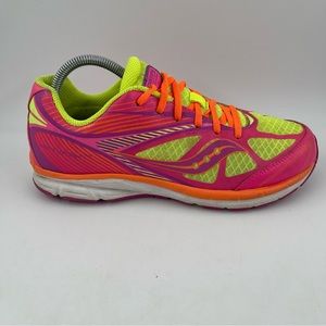 Saucony Girls Kinvara 4 SY48474 Neon Pink Yellow Low Top Running Shoe - Size 7